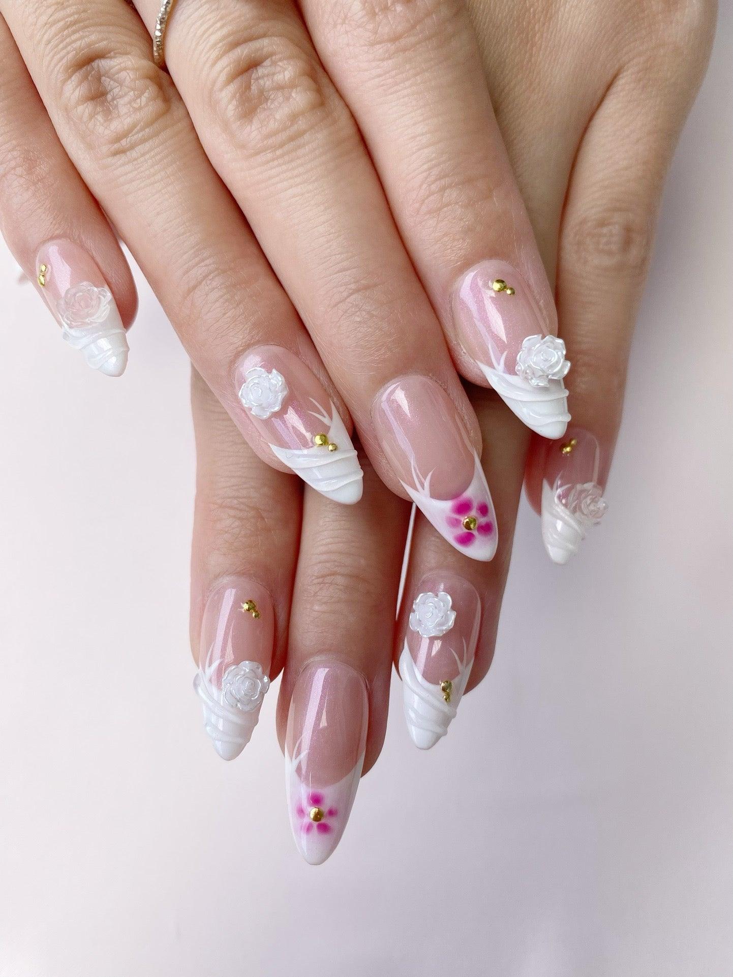 Blooming Petals - GO2NAIL  MEDIUM LONG ALMOND PressOnNails