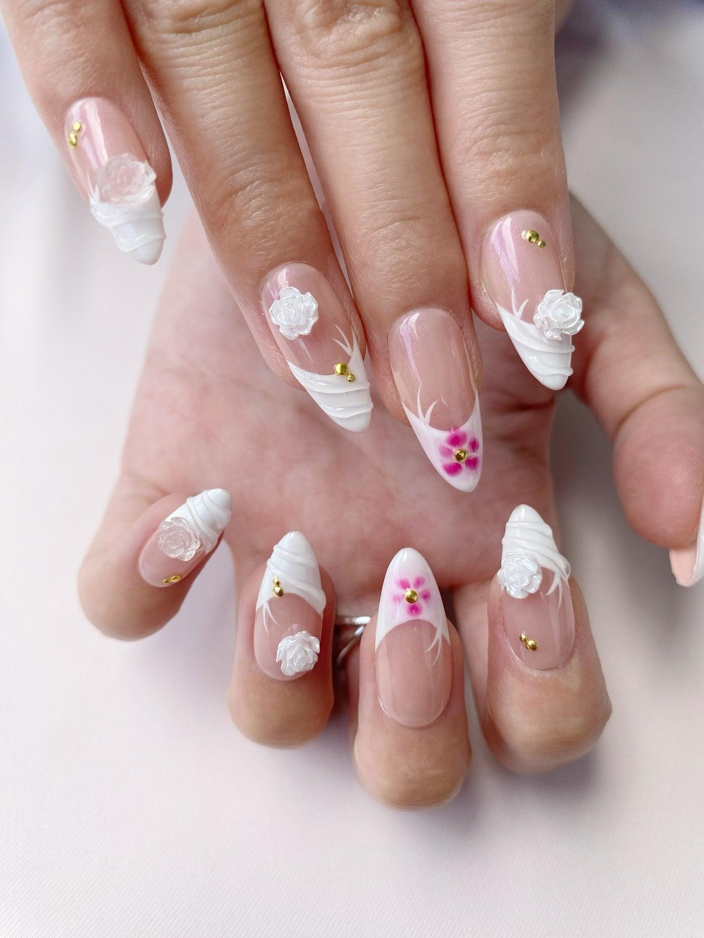 Blooming Petals - GO2NAIL  MEDIUM LONG ALMOND PressOnNails