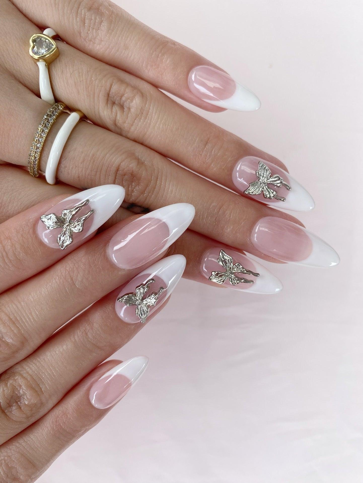 Butterfly Elegance - GO2NAIL  MEDIUM ALMOND PressOnNails