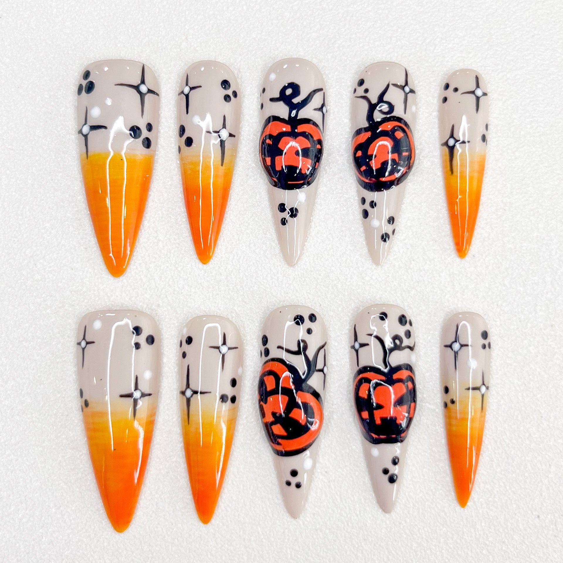 Ghostly Pumpkins - GO2NAIL  LONG STILETTO PressOnNails