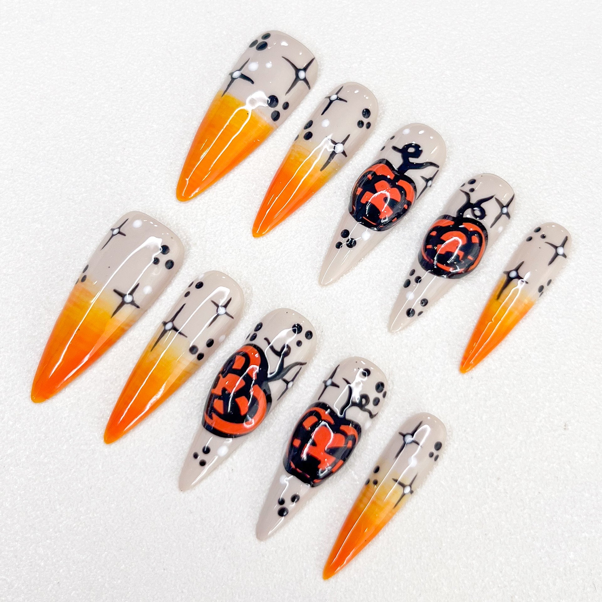 Ghostly Pumpkins - GO2NAIL  LONG STILETTO PressOnNails