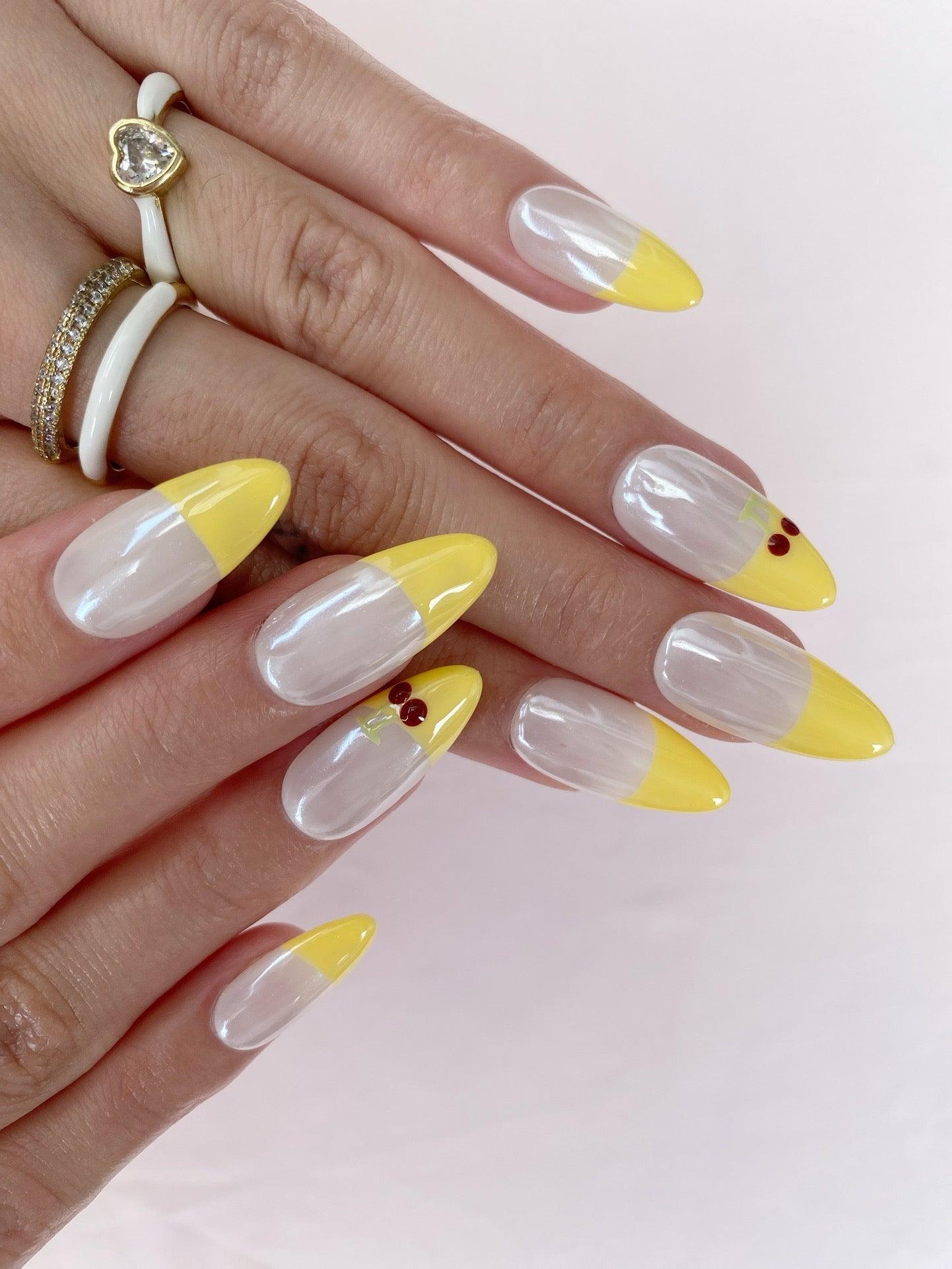 Lemon Glow - GO2NAIL  LONG ALMOND PressOnNails