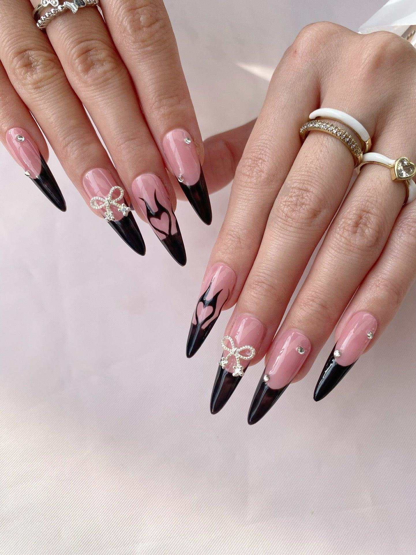 Noir Rose - GO2NAIL  LONG STILETTO PressOnNails