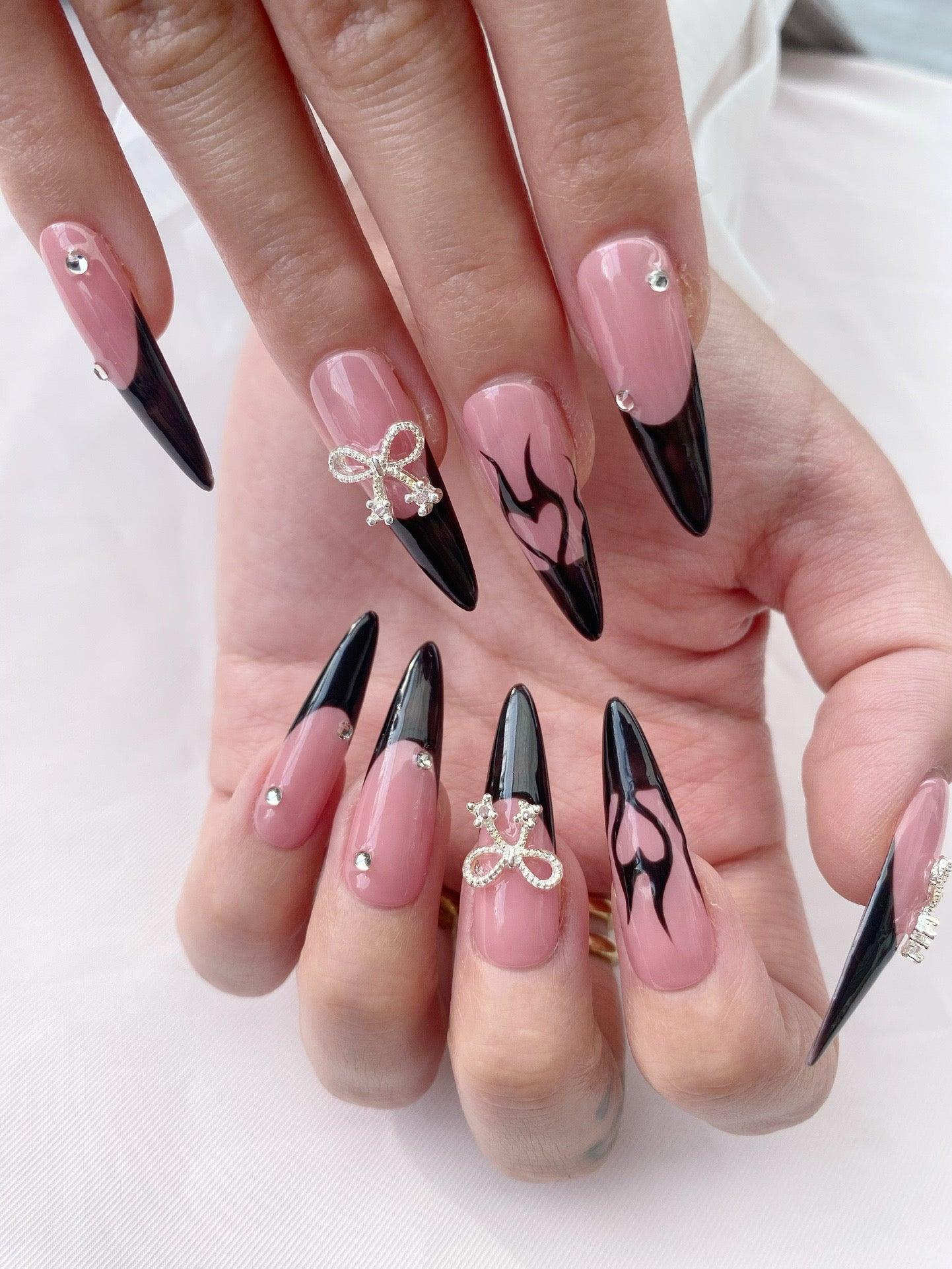 Noir Rose - GO2NAIL  LONG STILETTO PressOnNails