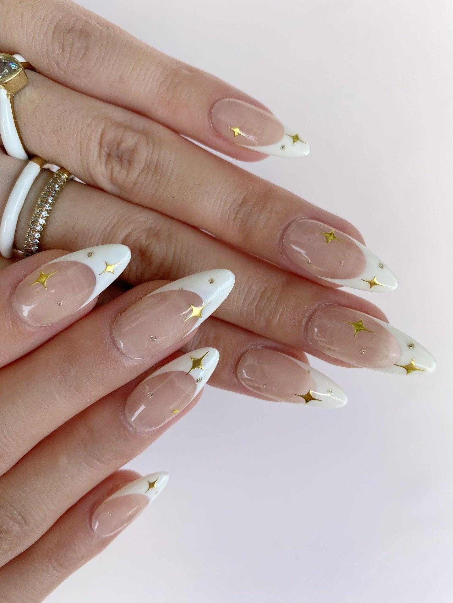 Starlit Grace - GO2NAIL  MEDIUM ALMOND PressOnNails