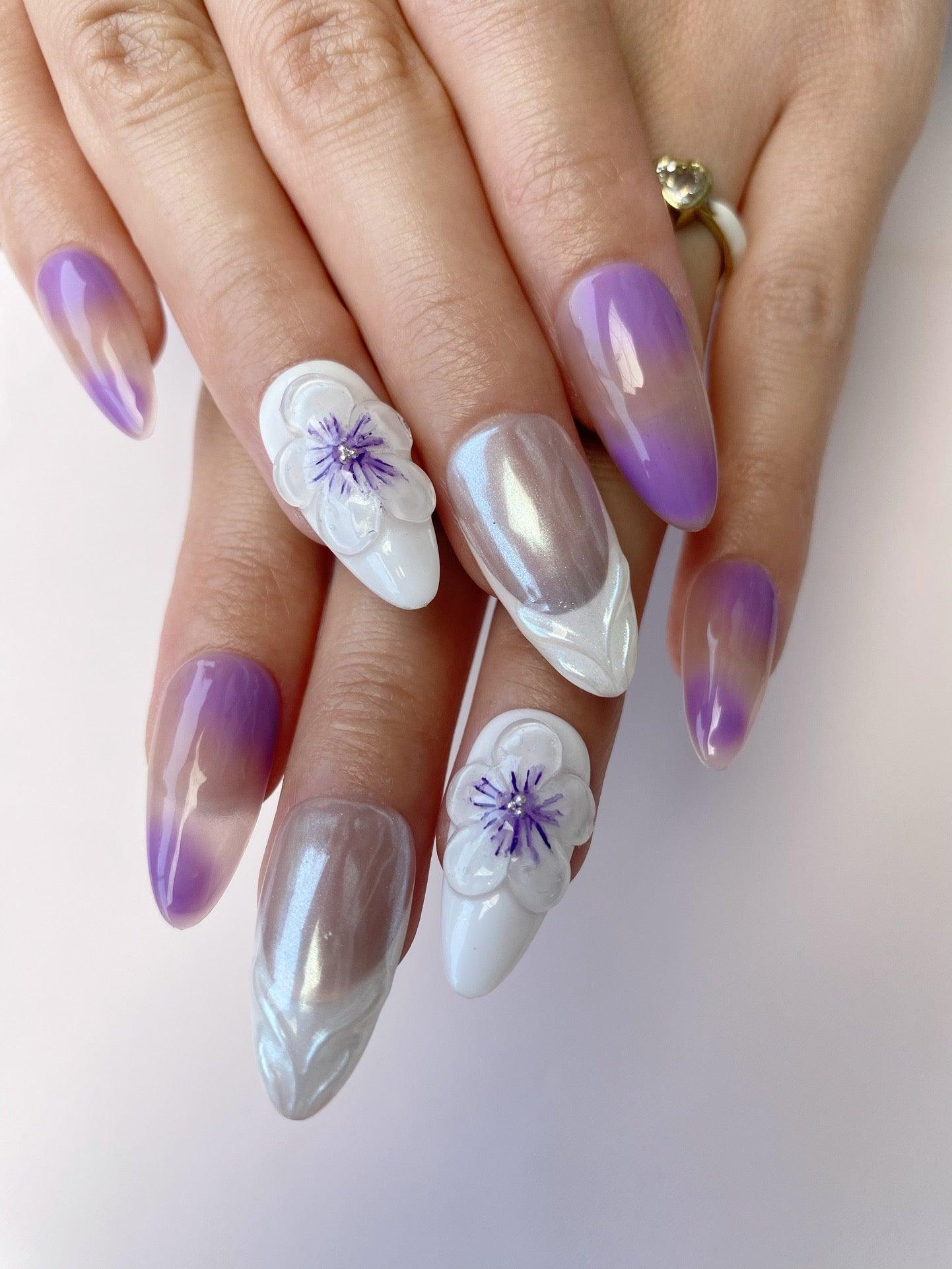 Violet Dream - GO2NAIL  MEDIUM ALMOND PressOnNails